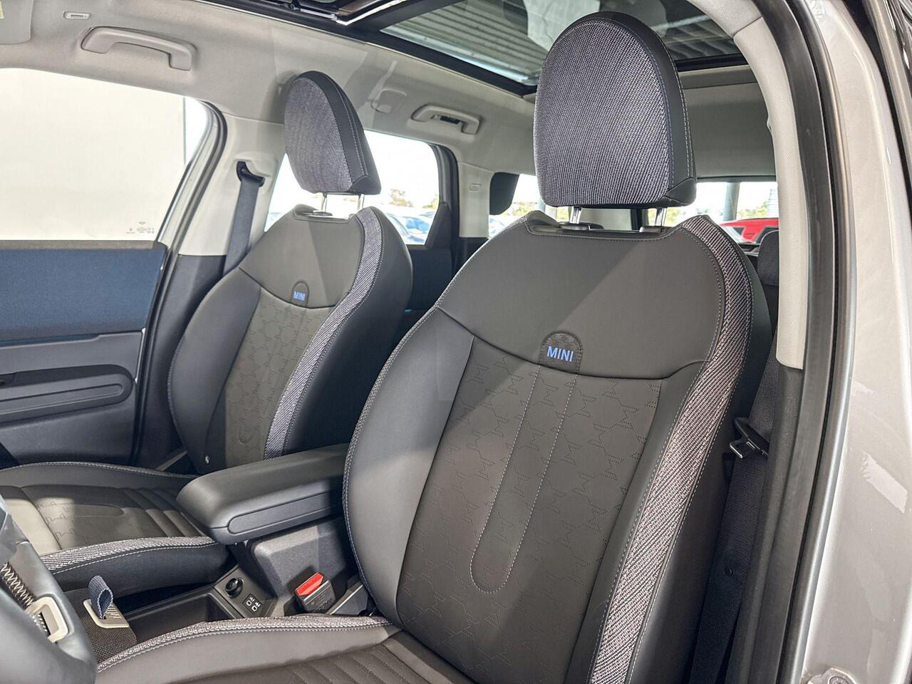 Mini COUNTRYMAN E Classic Uitvoering Pakket M Plus