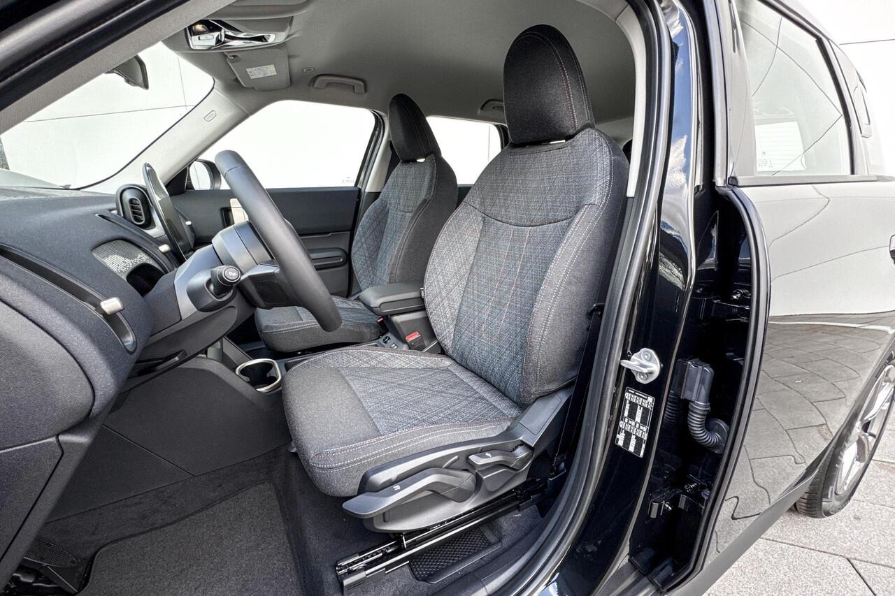 Mini COUNTRYMAN C Essential XS Essential Trim | Pakket XS |