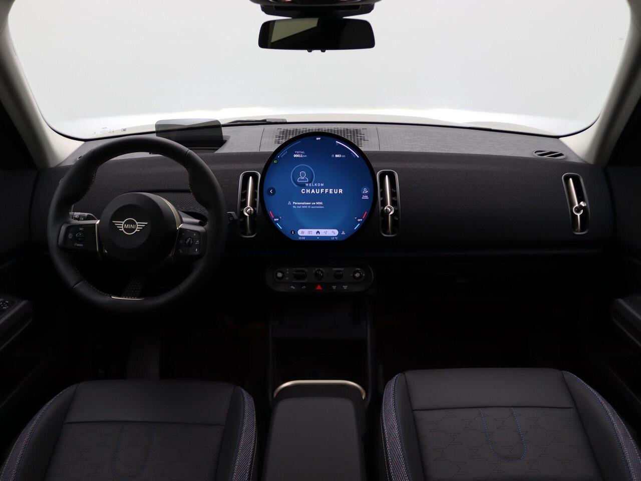 Mini COUNTRYMAN Favoured Pakket M + Glazen panoramadak + Parking Assistant + Driving Assistant + Comfort Access + 18'' + Led