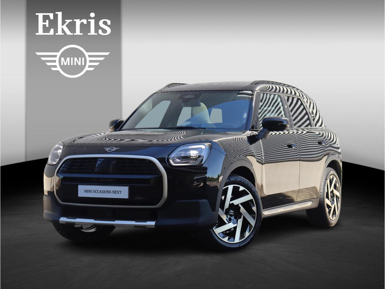 Mini COUNTRYMAN C | Favoured Trim + Pakket L + Panodak + Head-Up + Driving Assistant Plus + Parking Assistant Plus + Harman Kardon + 19'' LMV
