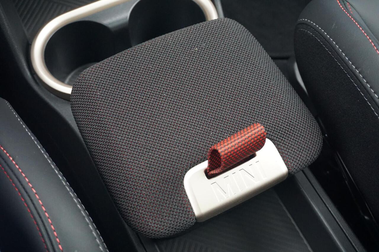 Mini COUNTRYMAN E / John Cooper Works Uitvoering / Pakket M Plus / 20'' LM Velgen