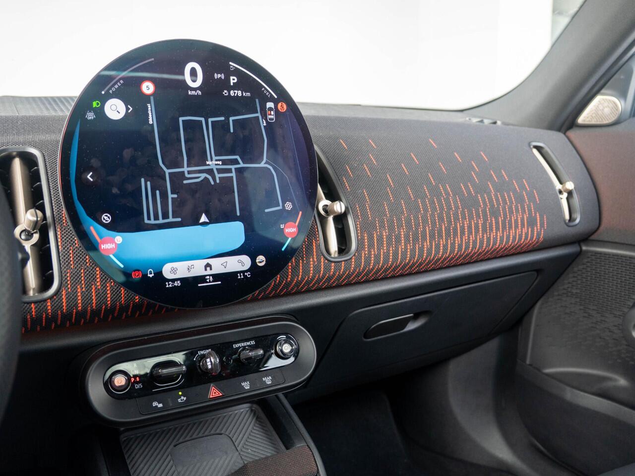 Mini COUNTRYMAN C John Cooper Works Trim + Package XL