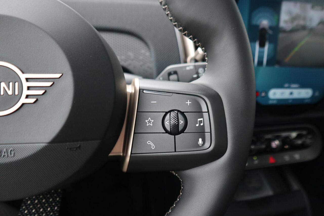 Mini COUNTRYMAN C | Classic Trim + Package M