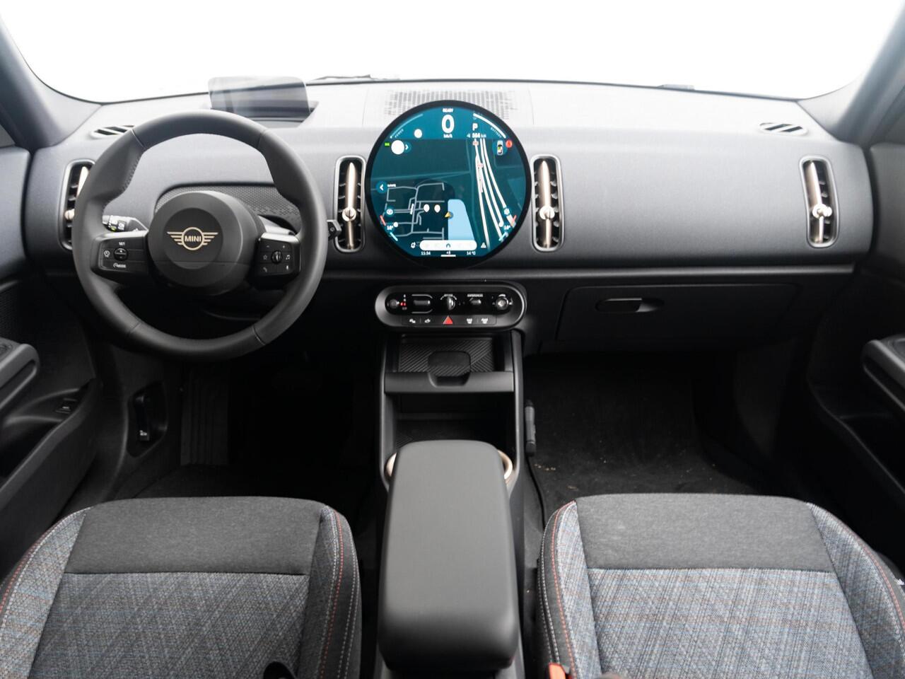 Mini COUNTRYMAN E Blackyard Edition