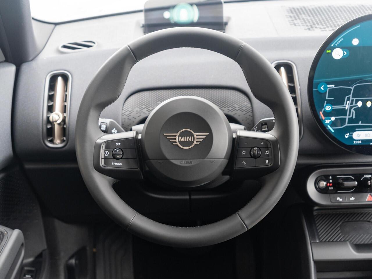 Mini COUNTRYMAN E Blackyard Edition