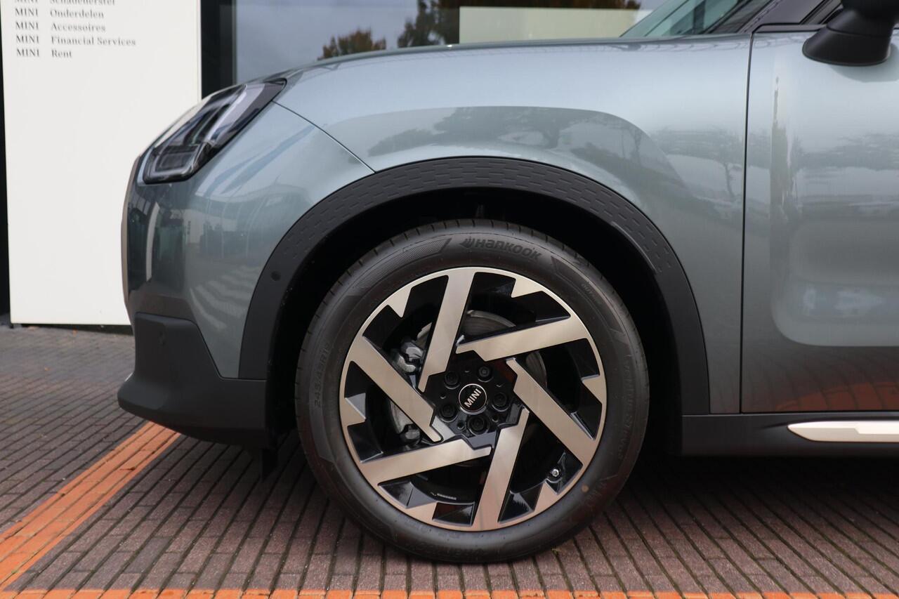 Mini COUNTRYMAN E Favoured Trim + Pakket L