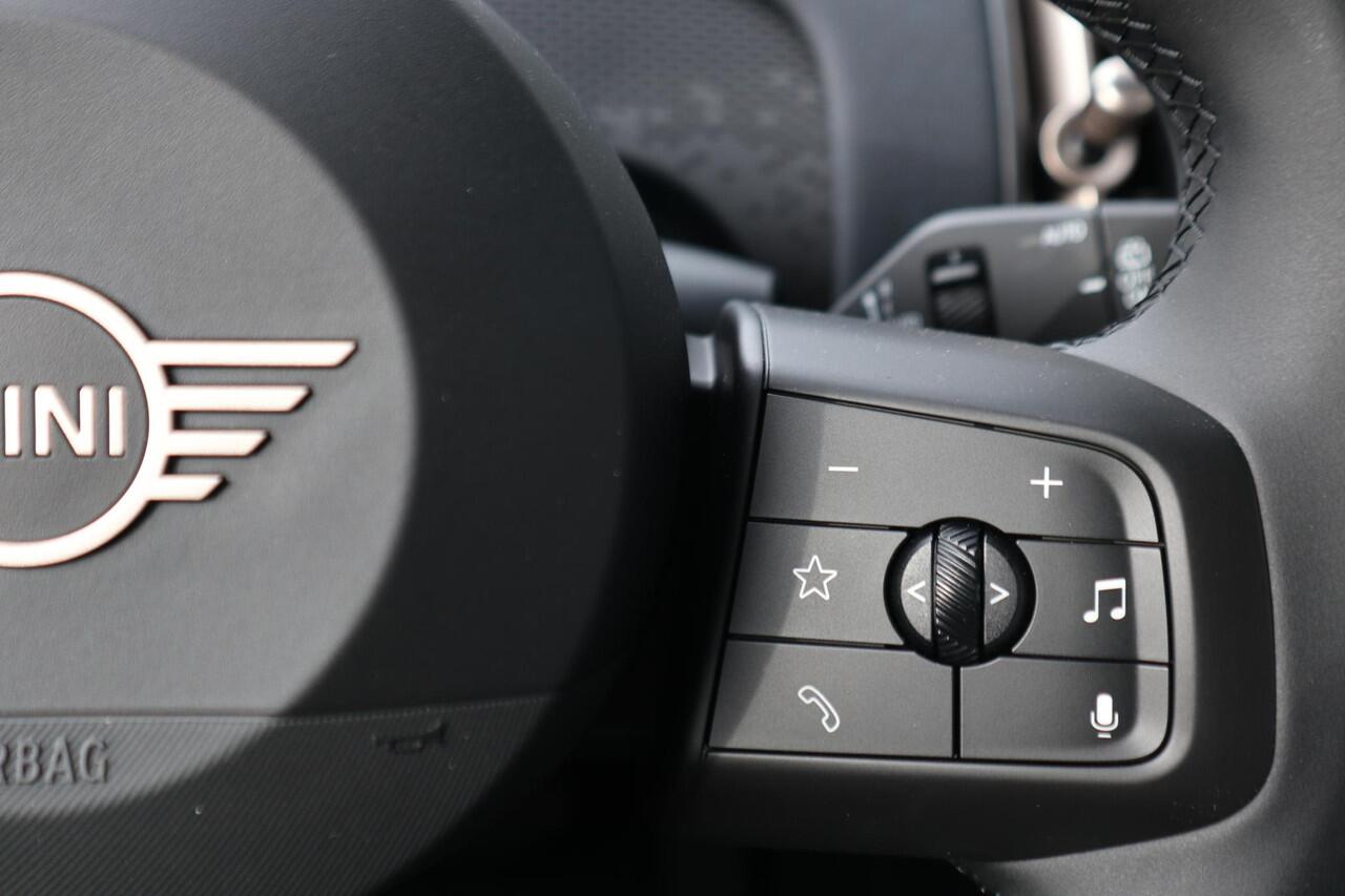 Mini COUNTRYMAN C | Blackyard Editon