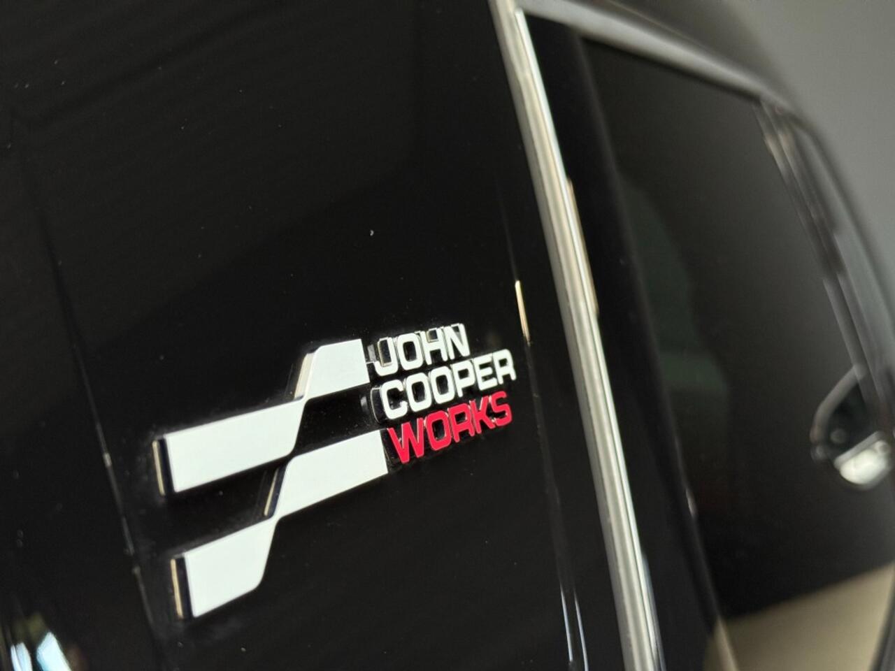 Mini COUNTRYMAN 1.5 C 170pk John Cooper Works XL panorama trekhaak massage Hea