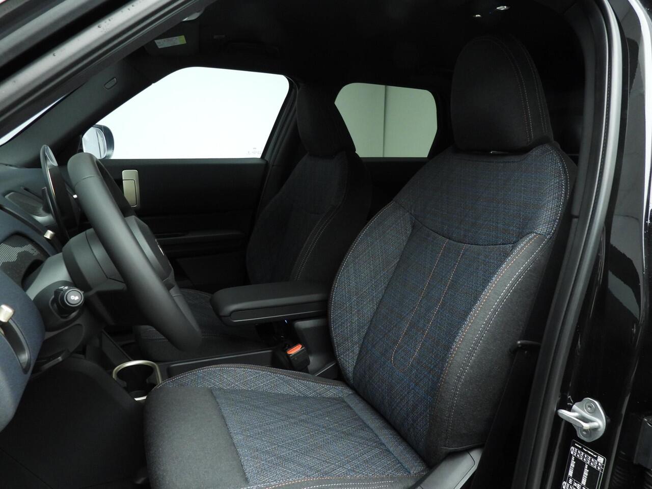 Mini COUNTRYMAN E | Blackyard Edition