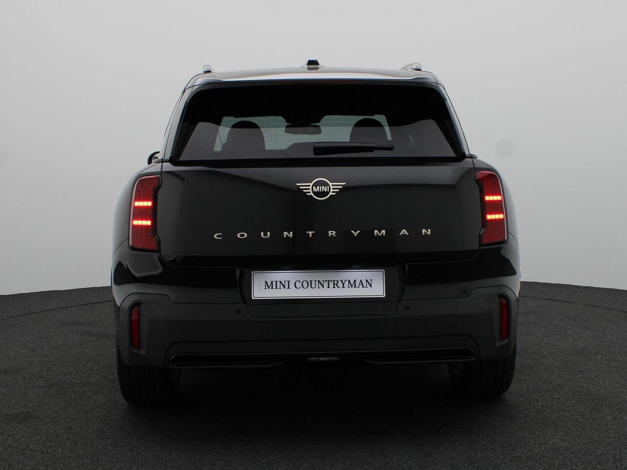 Mini COUNTRYMAN E Blackyard Editie