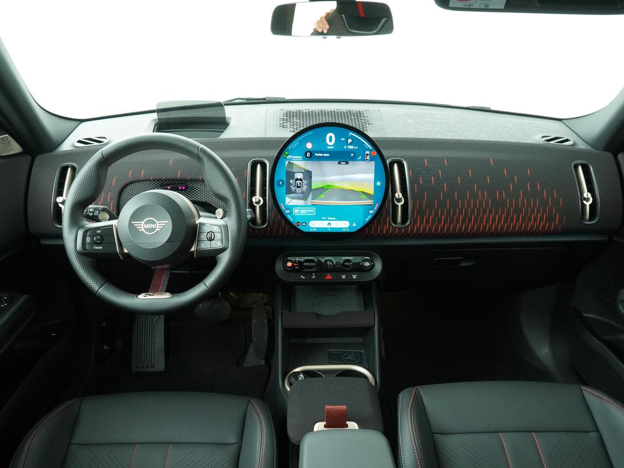 Mini COUNTRYMAN C JCW Trim | Pakket XL| Glazen Panoramadak | Trekhaak Elektrisch | Stuur & Stoelverwarming | Harman Kardon | Head-Up Display | Active Cruise Control