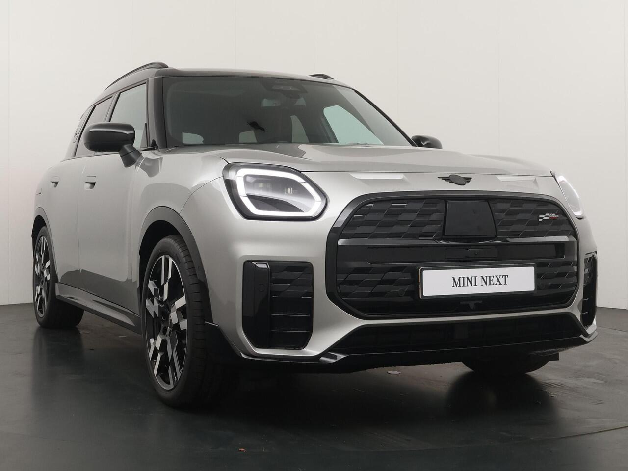 Mini COUNTRYMAN SE ALL4 JCW Trim | Pakket XL |Harman Kardon |Glazen panoramadak |Adaptive Cruise |Trekhaak