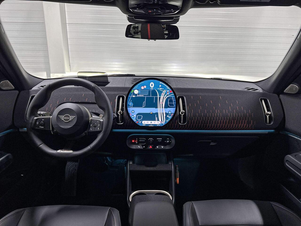 Mini COUNTRYMAN S ALL4 | John Cooper Works Uitvoering | Pakket L | 20" JCW Flag Spoke 2-tone