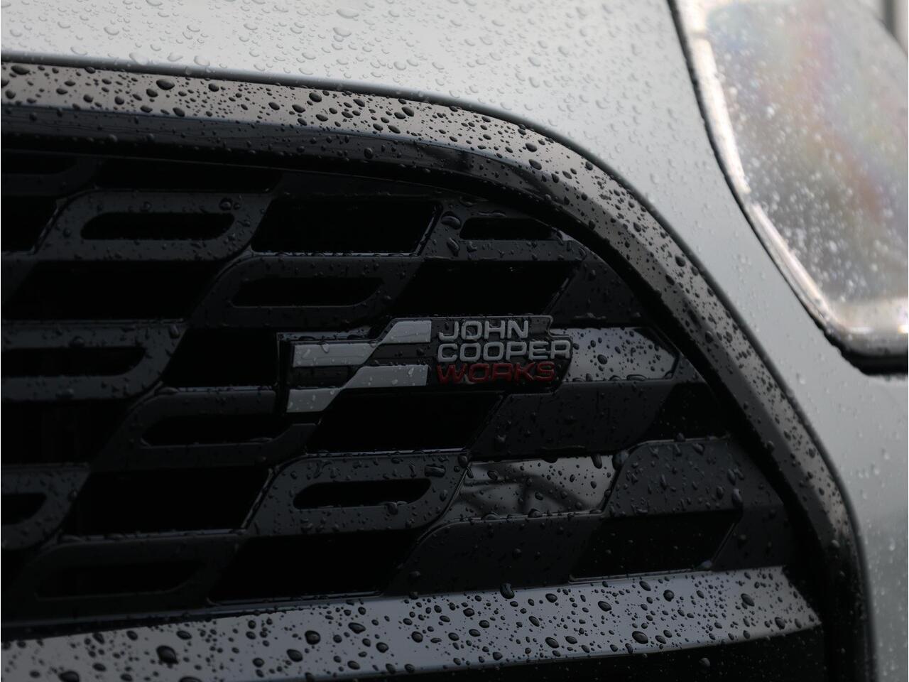 Mini COUNTRYMAN Mini 1.5 C John Cooper Works XL Elektrische trekhaak/ Stuurwiel verwarmd/ Comfort Access/ Panoramadak/ Elektrische Stoelen met geheugen/ Driving Assistant Plus