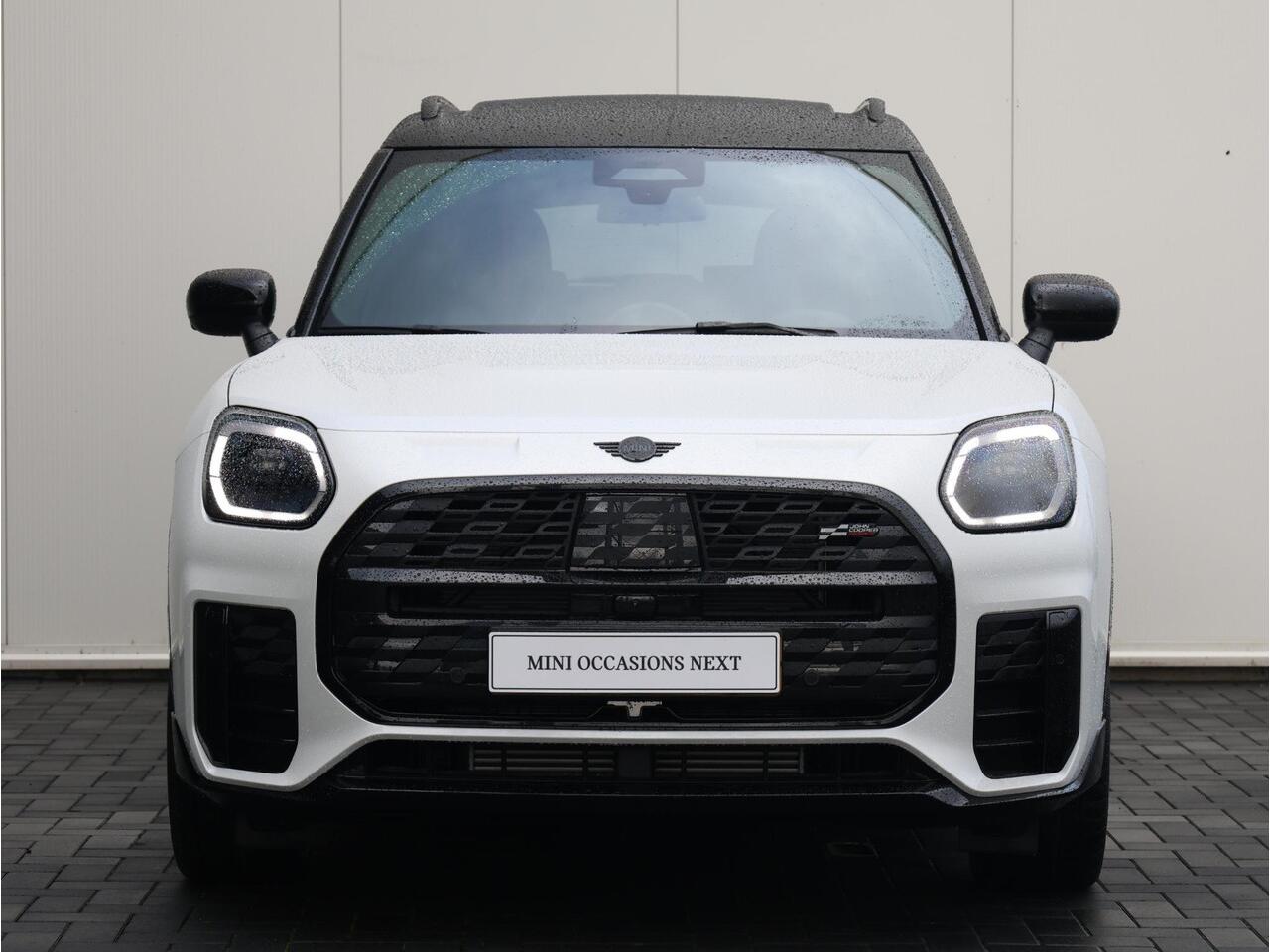 Mini COUNTRYMAN Mini 1.5 C John Cooper Works XL Elektrische trekhaak/ Stuurwiel verwarmd/ Comfort Access/ Panoramadak/ Elektrische Stoelen met geheugen/ Driving Assistant Plus
