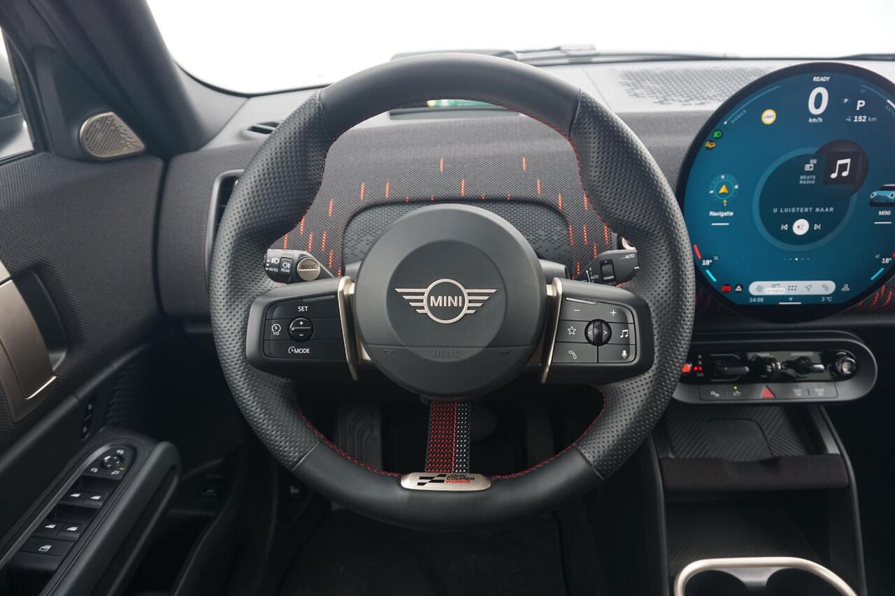 Mini COUNTRYMAN SE ALL4 John Cooper Works Trim | Harman Kardon | Panoramadak | Head-Up Display | Stoel & Stuurverwarming | Driving Assistant Plus