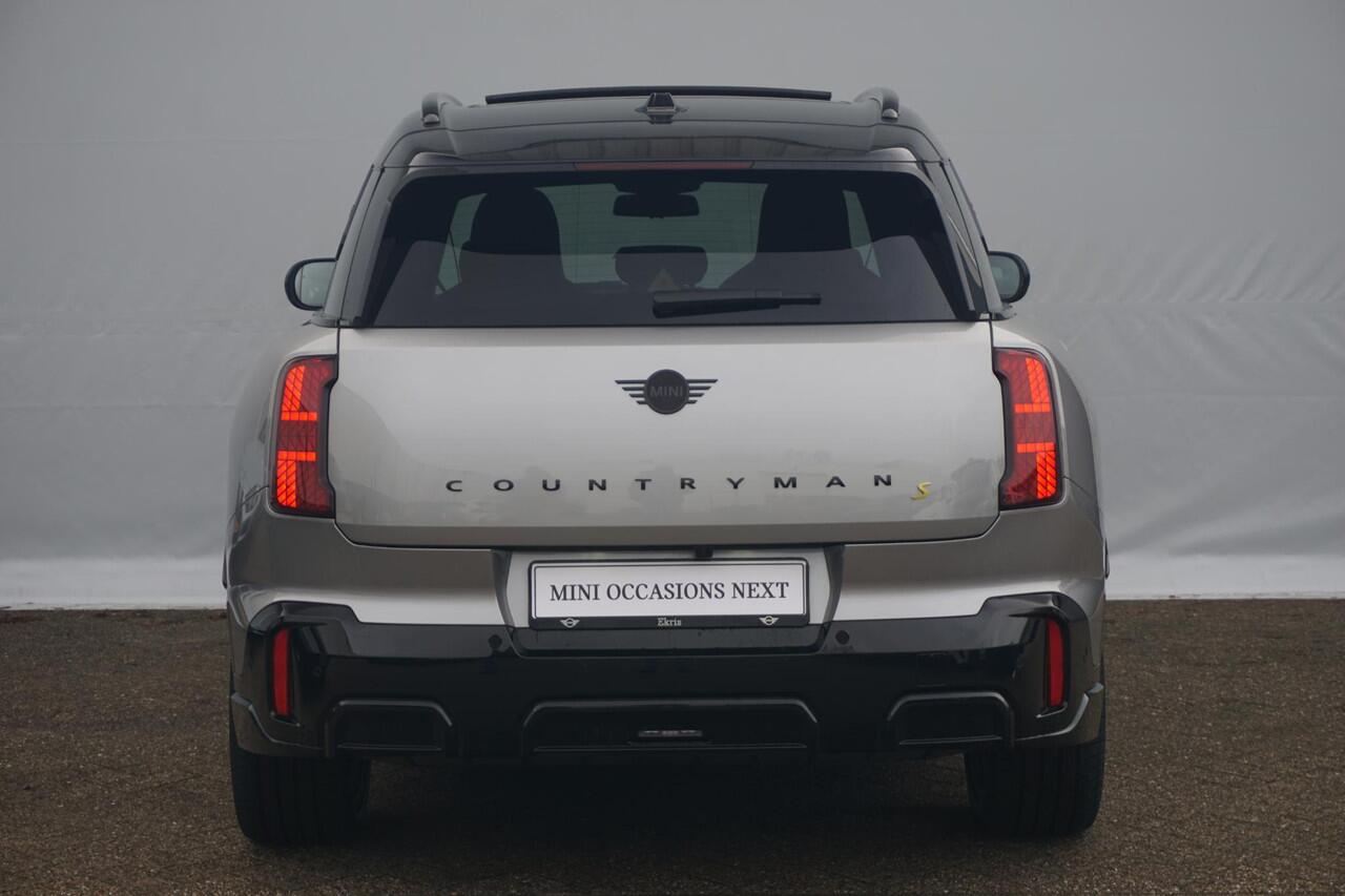 Mini COUNTRYMAN SE ALL4 John Cooper Works Trim | Harman Kardon | Panoramadak | Head-Up Display | Stoel & Stuurverwarming | Driving Assistant Plus