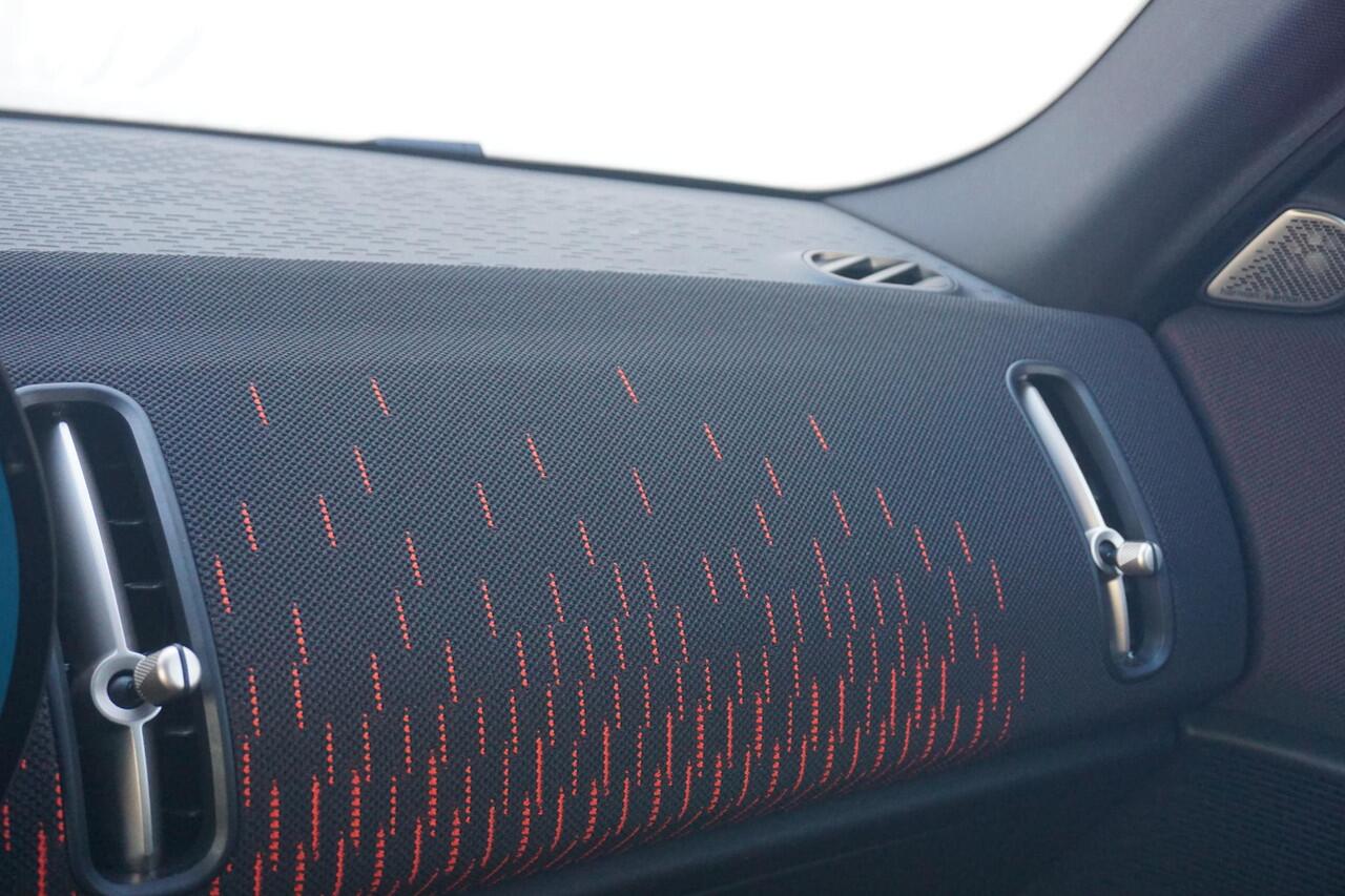 Mini COUNTRYMAN S ALL4 John Cooper Works Trim | Pakket L | Harman/Kardon | Panoramadak | Stoel & Stuurverwarming | Comfort Acces | Driving Assistant Plus