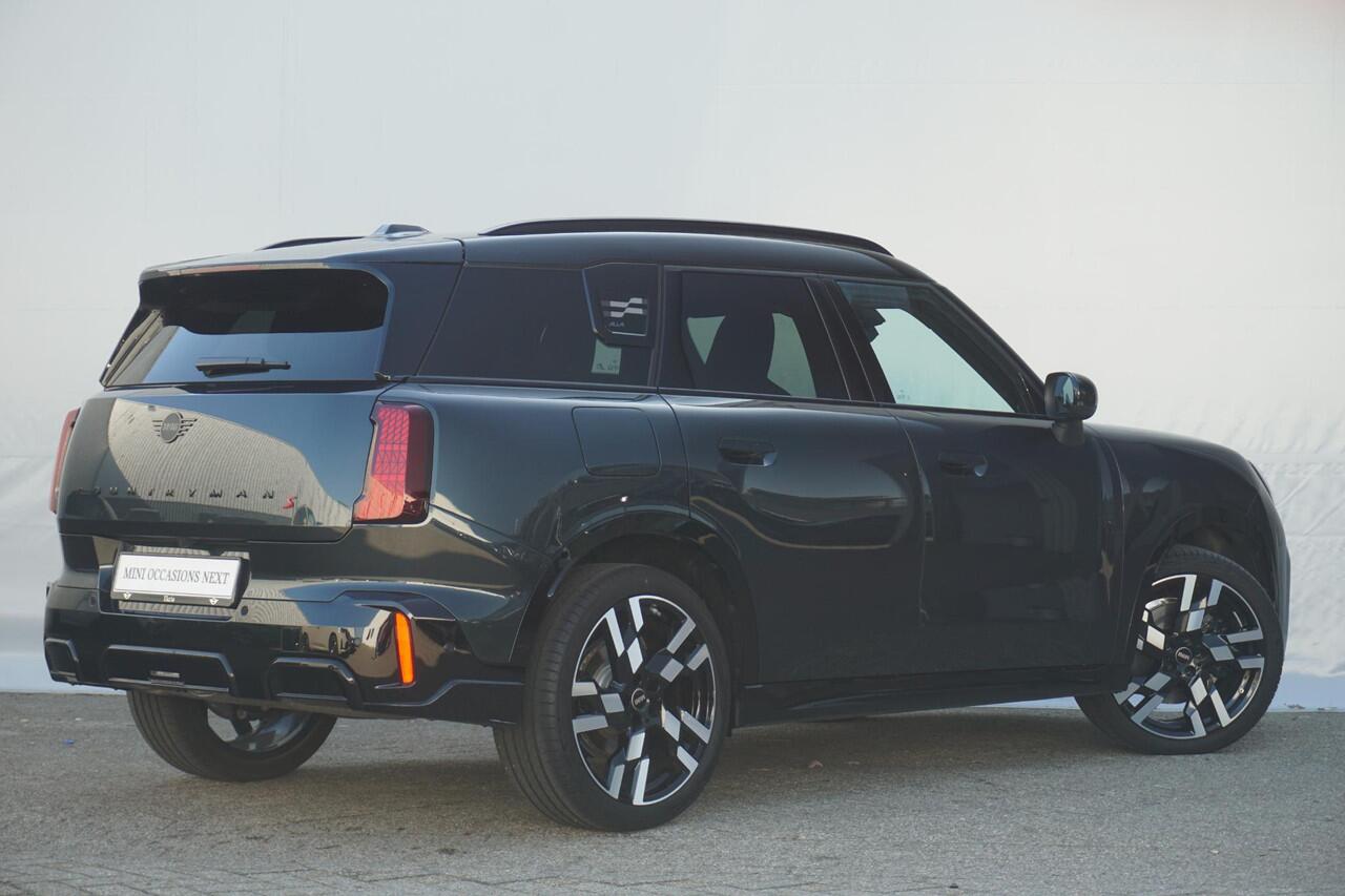 Mini COUNTRYMAN S ALL4 John Cooper Works Trim | Pakket L | Harman/Kardon | Panoramadak | Stoel & Stuurverwarming | Comfort Acces | Driving Assistant Plus