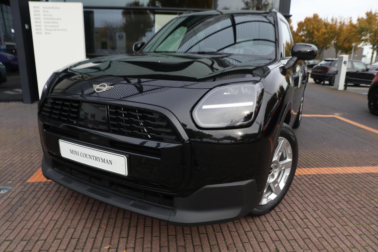 Mini COUNTRYMAN C | Blackyard Editon