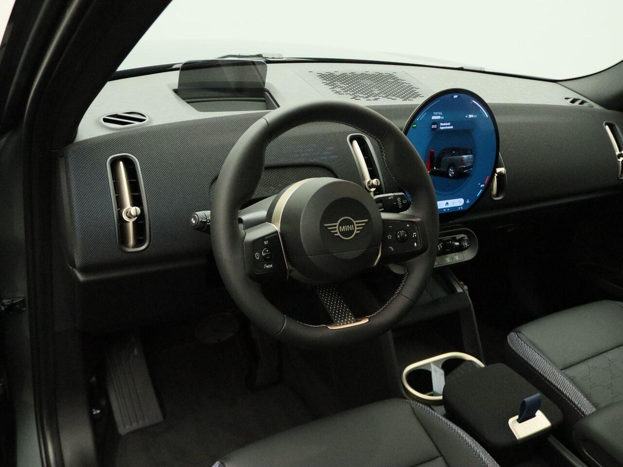 Mini COUNTRYMAN E | Classic Uitvoering + Pakket L | Panoramadak