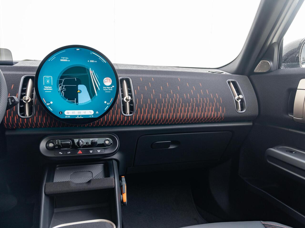 Mini COUNTRYMAN E John Cooper Works Uitvoering | Pakket M | Harman Kardon | Trekhaak | Panoramadak