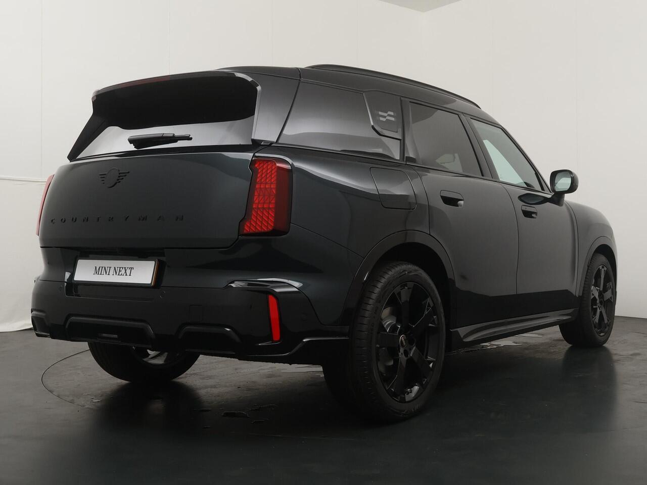 Mini COUNTRYMAN C JCW Trim | Pakket-L | Stuur- Stoelverwarming | 360° Camera | Elektr. verstelbare stoelen | Massagefunctie |