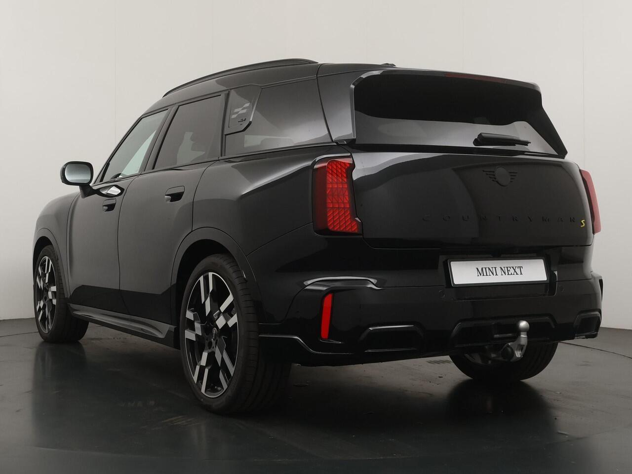 Mini COUNTRYMAN SE ALL4 JCW Trim | Pakket XL | Trekhaak | Harman Kardon | Panoramadak | Adaptive Cruise control