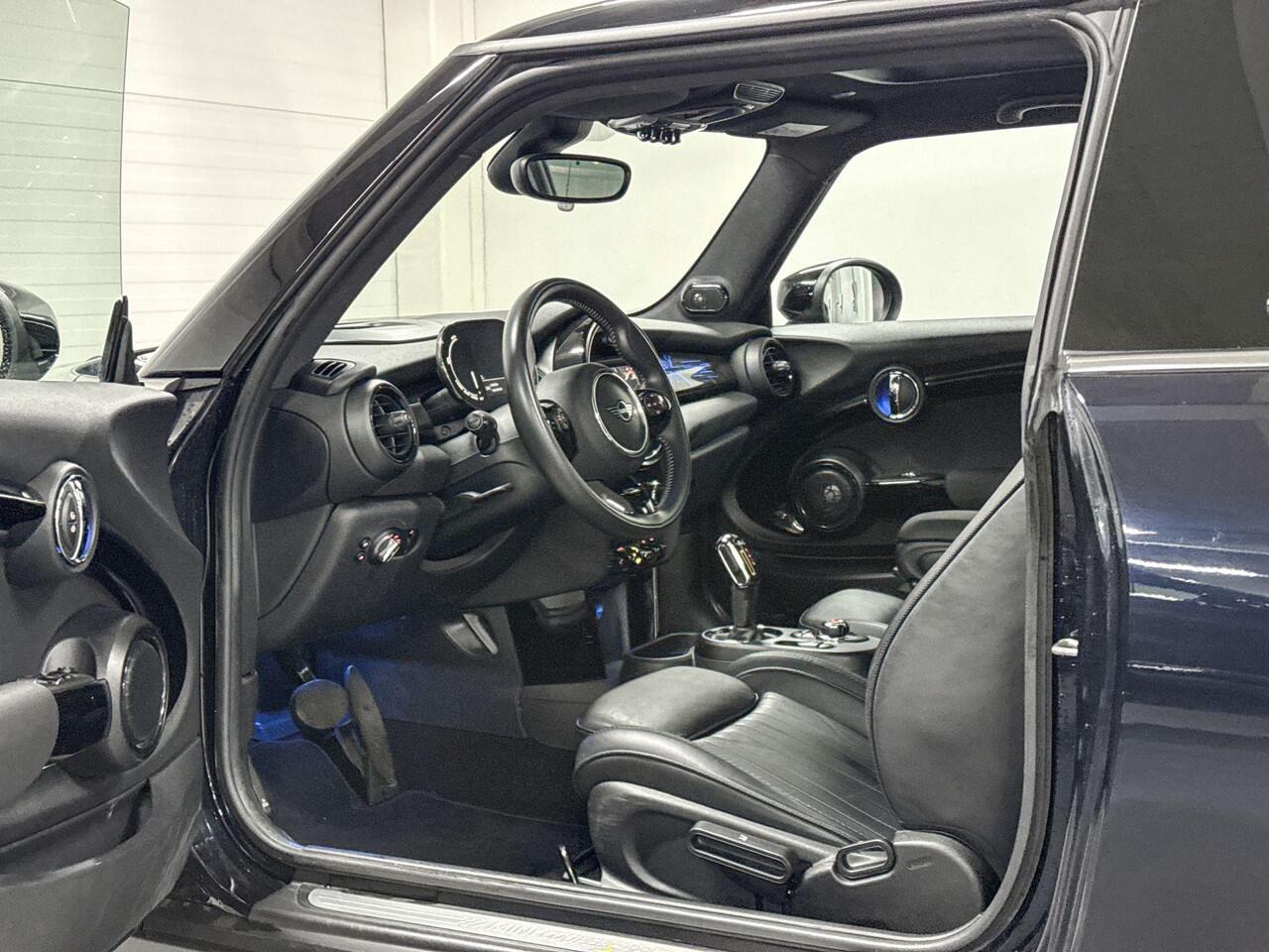 Mini Electric 3-Deurs Yours | Achteruitrijcamera | Panoramadak | Stoelverwarming