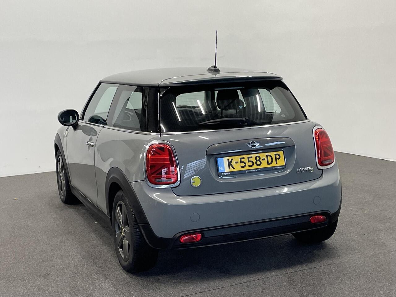 Mini Electric Mini Basic 33 kWh SOH 96% Navigatie Cruise Control Full Led Virtual Cockpit Lichtmetalen velgen Airco