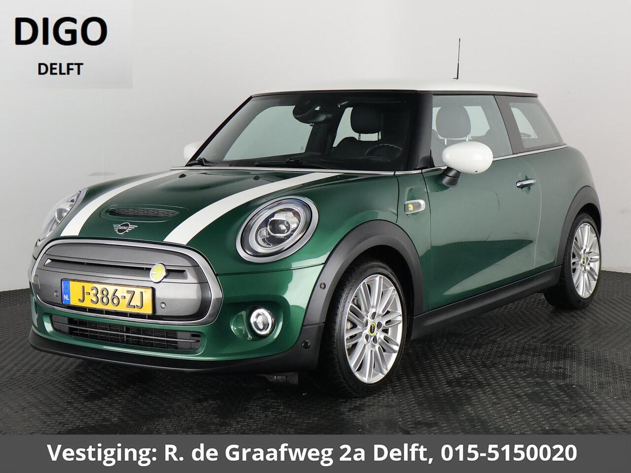 Mini Electric Cooper S Charged 33 kWh ACCU 97% (184 PK) | Navigatie | Stoelverwarming | 1e eigenaar |