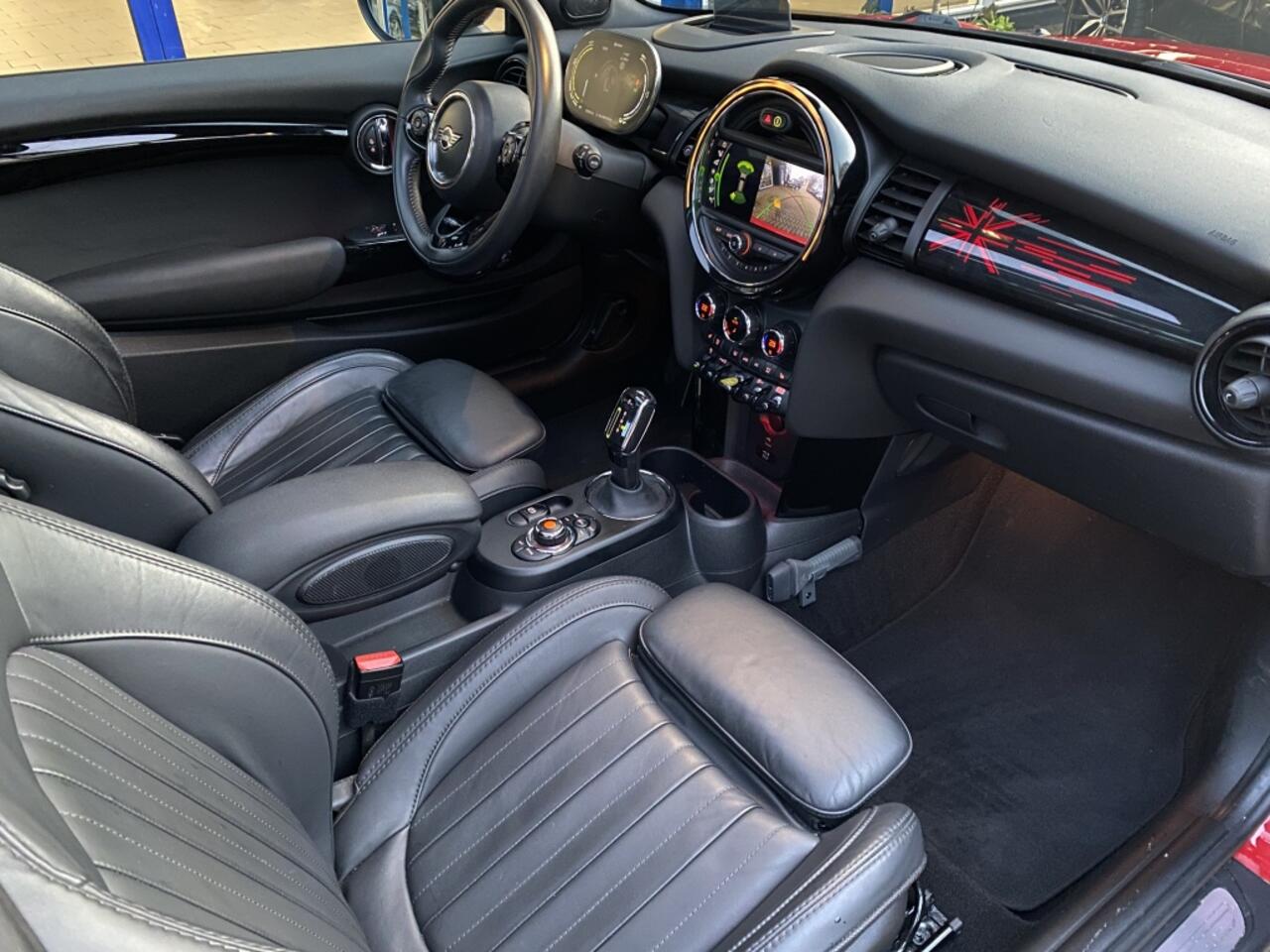 Mini Electric Mini Yours 33 kWh | Pano | H/K | Sfeer | HuD | Virtual | Camera | Car