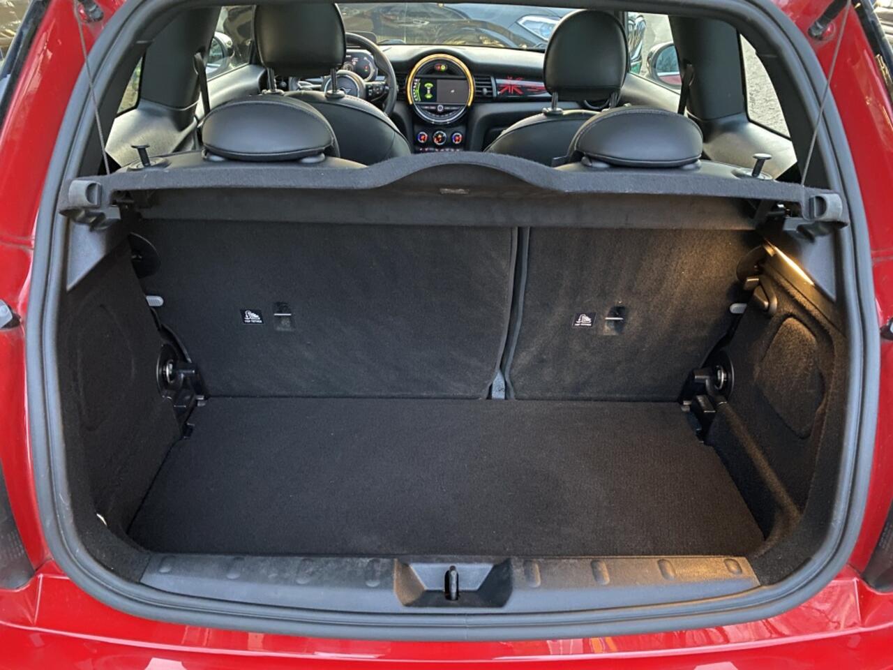 Mini Electric Mini Yours 33 kWh | Pano | H/K | Sfeer | HuD | Virtual | Camera | Car