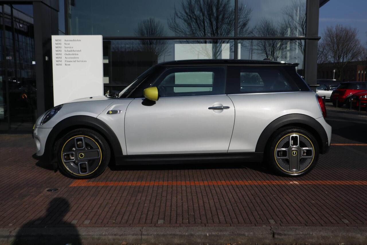 Mini Electric 3-deurs | Achteruitrijcamera | Comfort Acces | Stoelverwarming