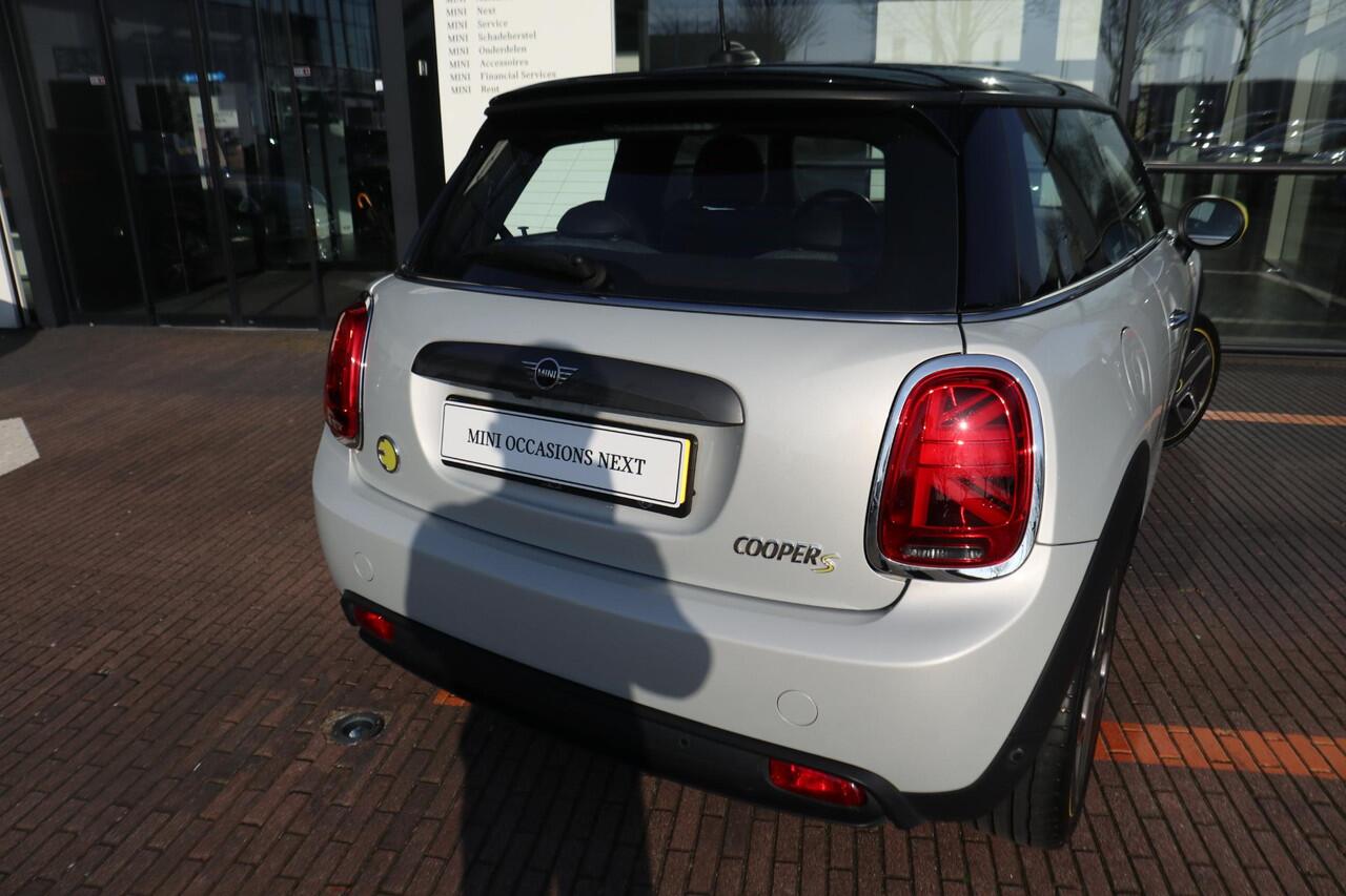 Mini Electric 3-deurs | Achteruitrijcamera | Comfort Acces | Stoelverwarming