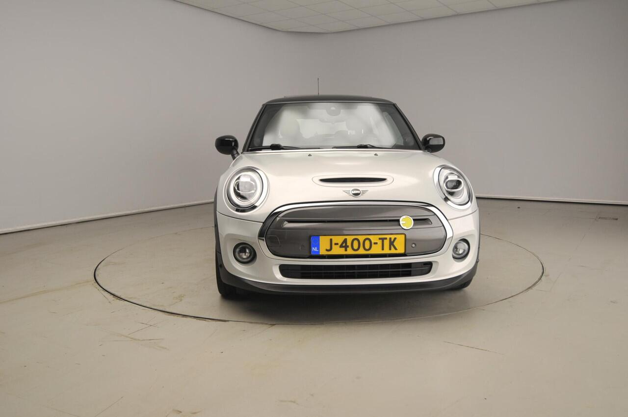 Mini Electric 3-deurs Yours 33 kWh | SoH 93,4% | Leder | Pano | Camera | Harman/Kardon | HUD