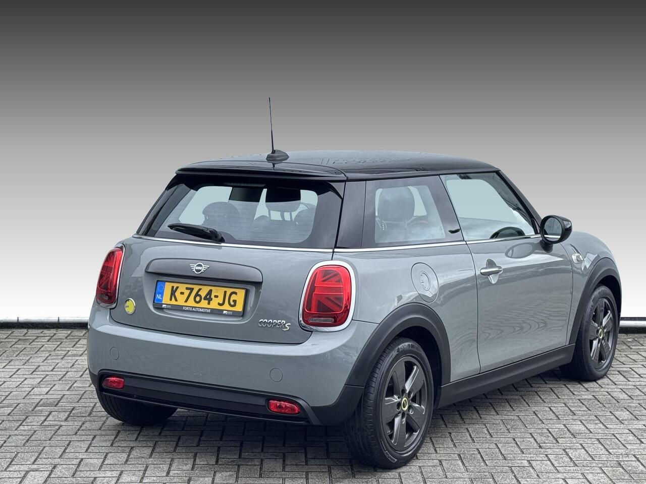 Mini Electric Mini Basic 33 kWh NL-AUTO | NAVI | DEALERONDERHOUD
