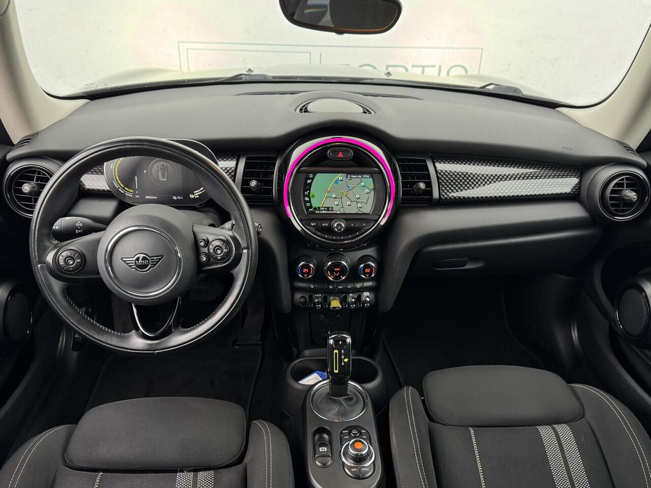 Mini Electric Mini Basic 33 kWh NL-AUTO | NAVI | DEALERONDERHOUD