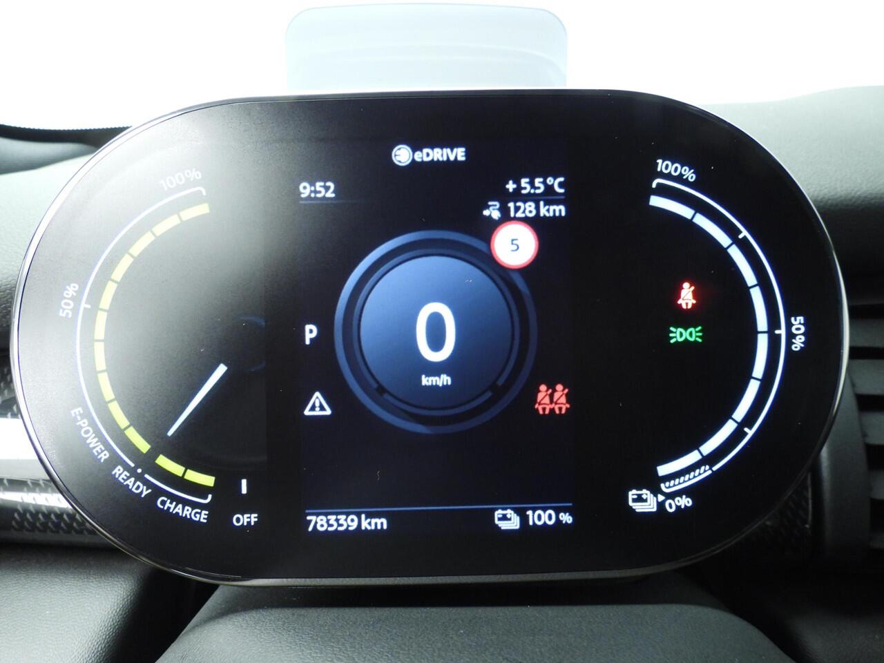 Mini Electric 3-deurs Cooper SE Leder / Sportstoelen / Harman-Kardon / Head-up / LED / Camera / Park assist / Alu wielen