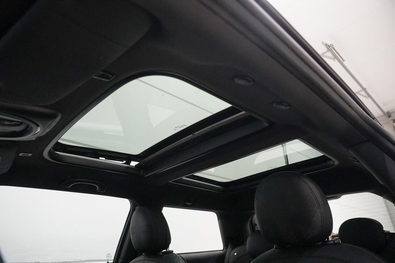 Mini Electric Mini Yours 33 kWh Panoramadak | Harman Kardon | Head Up