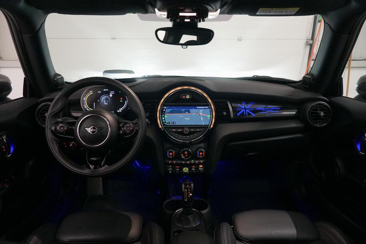 Mini Electric Mini Yours 33 kWh Panoramadak | Harman Kardon | Head Up