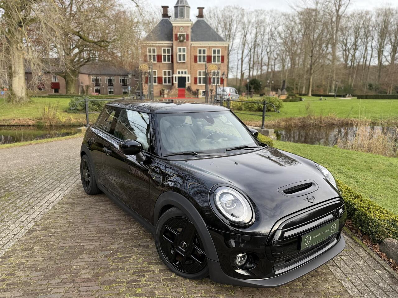 Mini Electric Mini Classic 33 kWh | SOH 96.5% | Camera | Navi | DigiDash |