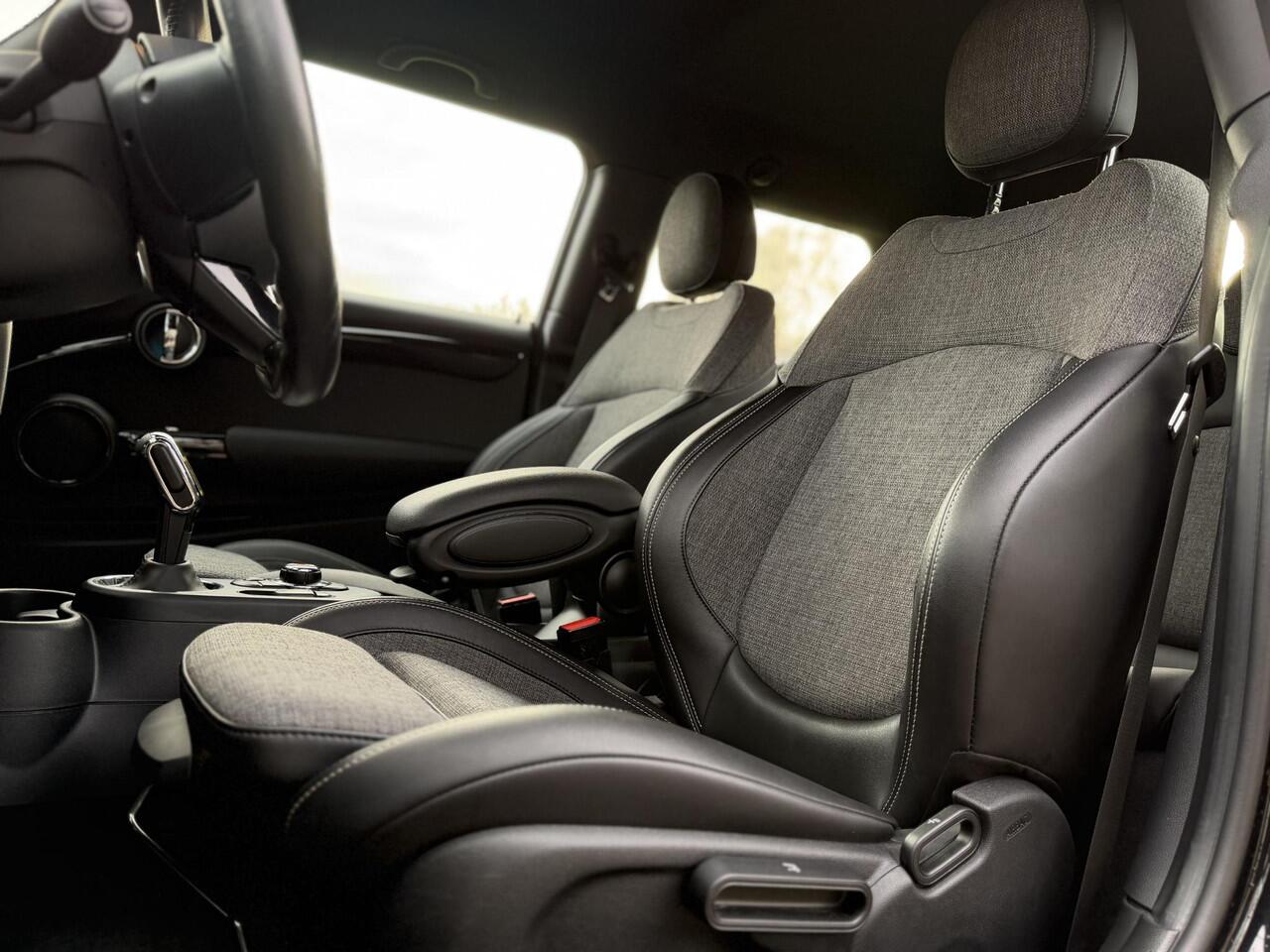 Mini Electric Mini Classic 33 kWh | SOH 96.5% | Camera | Navi | DigiDash |