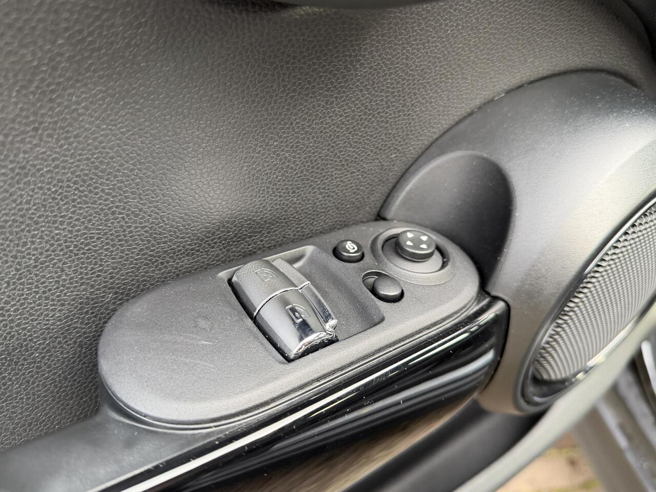 Mini Electric Mini Classic 33 kWh | SOH 96.5% | Camera | Navi | DigiDash |