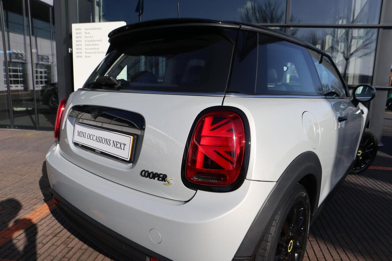 Mini Electric | Classic Edition | Cruise Control | LED koplampen | Navigatiesysteem