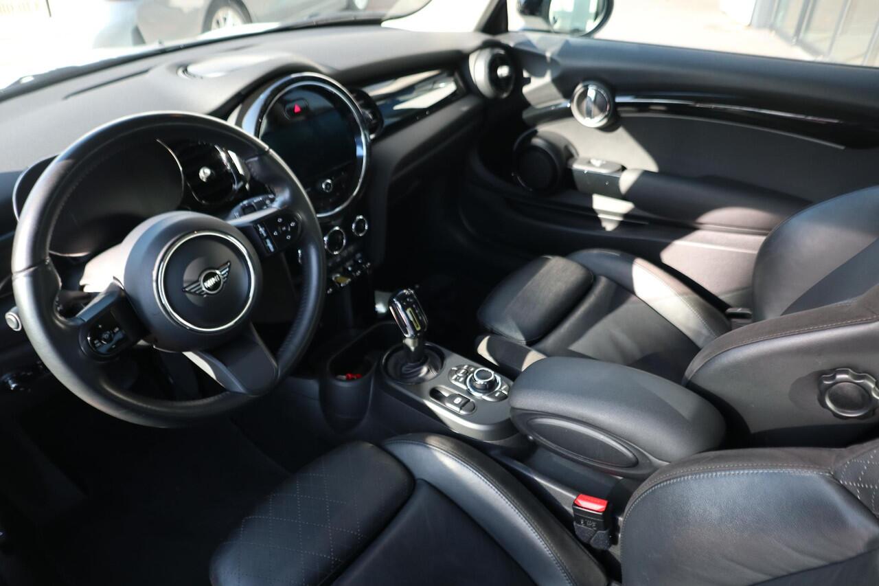 Mini Electric | Classic Edition | Cruise Control | LED koplampen | Navigatiesysteem