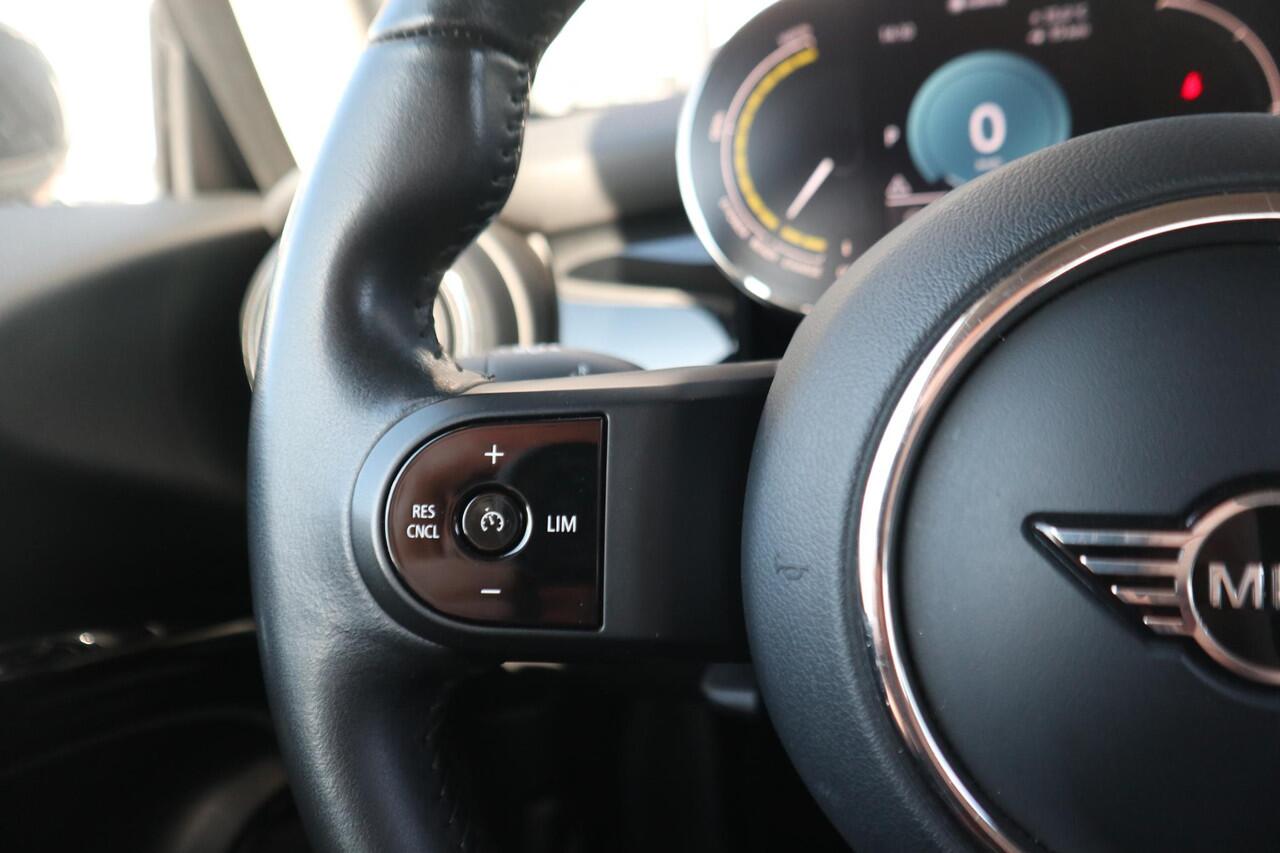 Mini Electric | Classic Edition | Cruise Control | LED koplampen | Navigatiesysteem