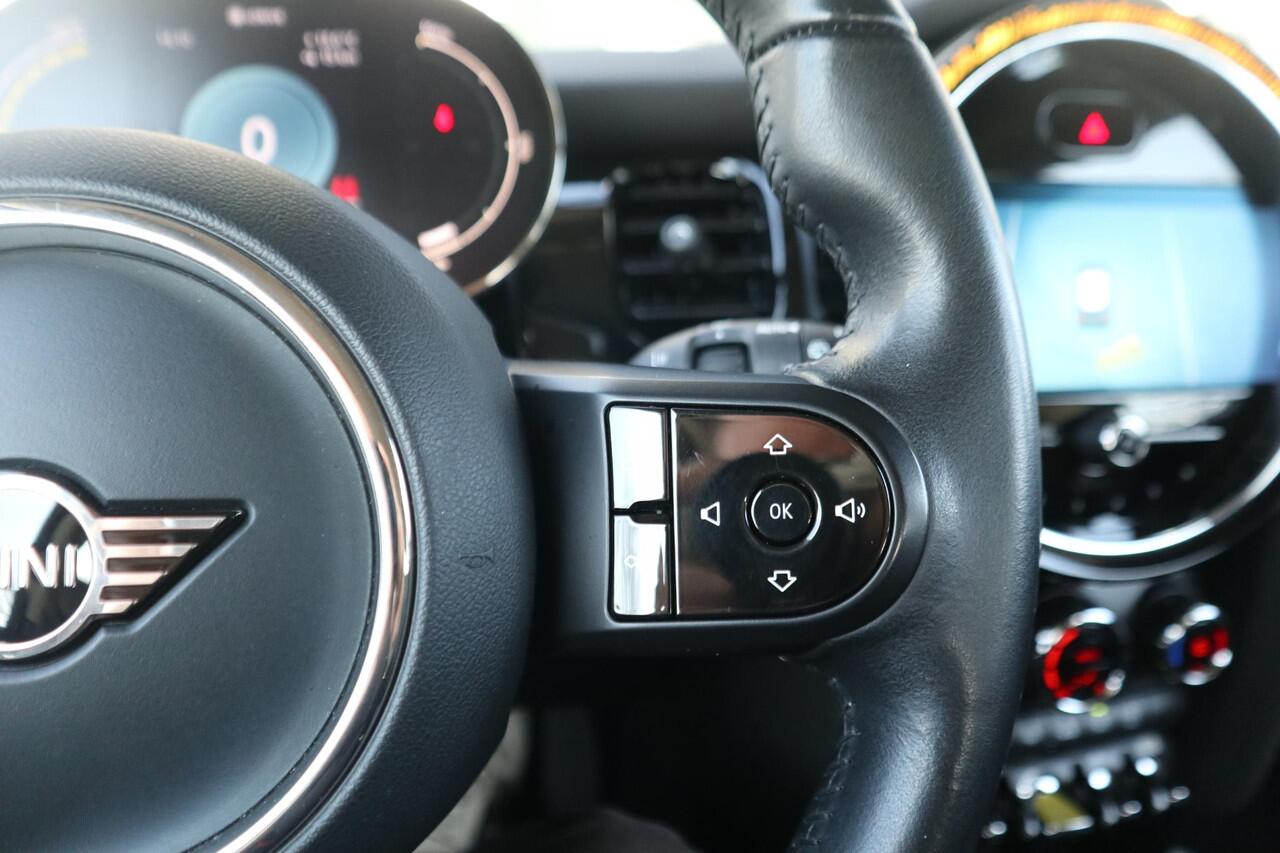 Mini Electric | Classic Edition | Cruise Control | LED koplampen | Navigatiesysteem