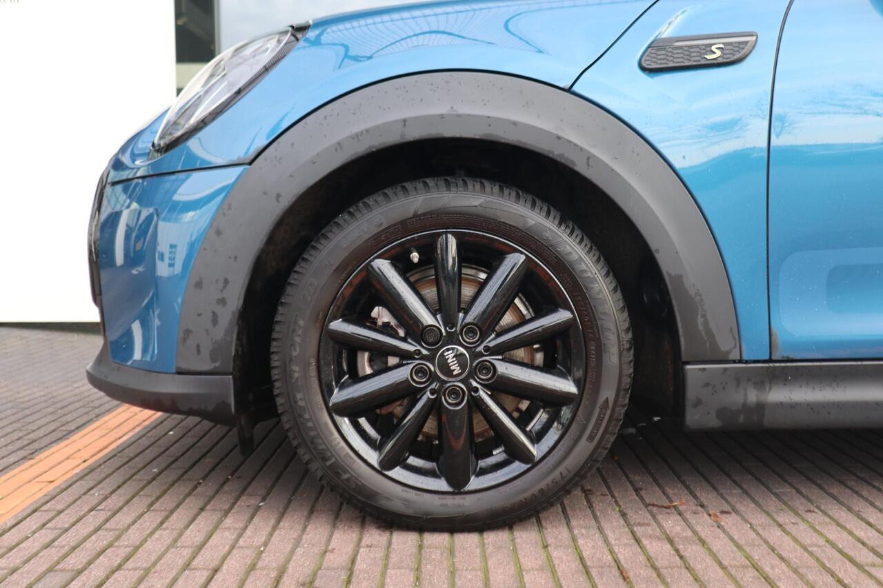 Mini Electric 3-deurs | Comfort Access / Parkeersensoren achter / Stoelverwarming