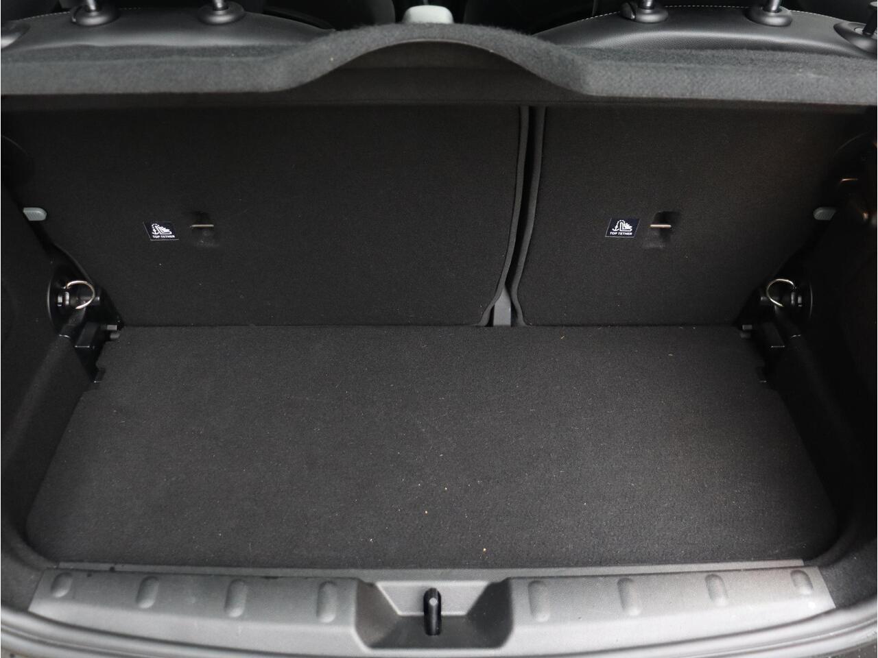 Mini Electric 3-deurs | Classic + Harman Kardon + Apple Carplay + Verwarmbare Voorstoelen + Sportstoelen + Comfort Access + LED + 17'' Tentacle Spoke Black